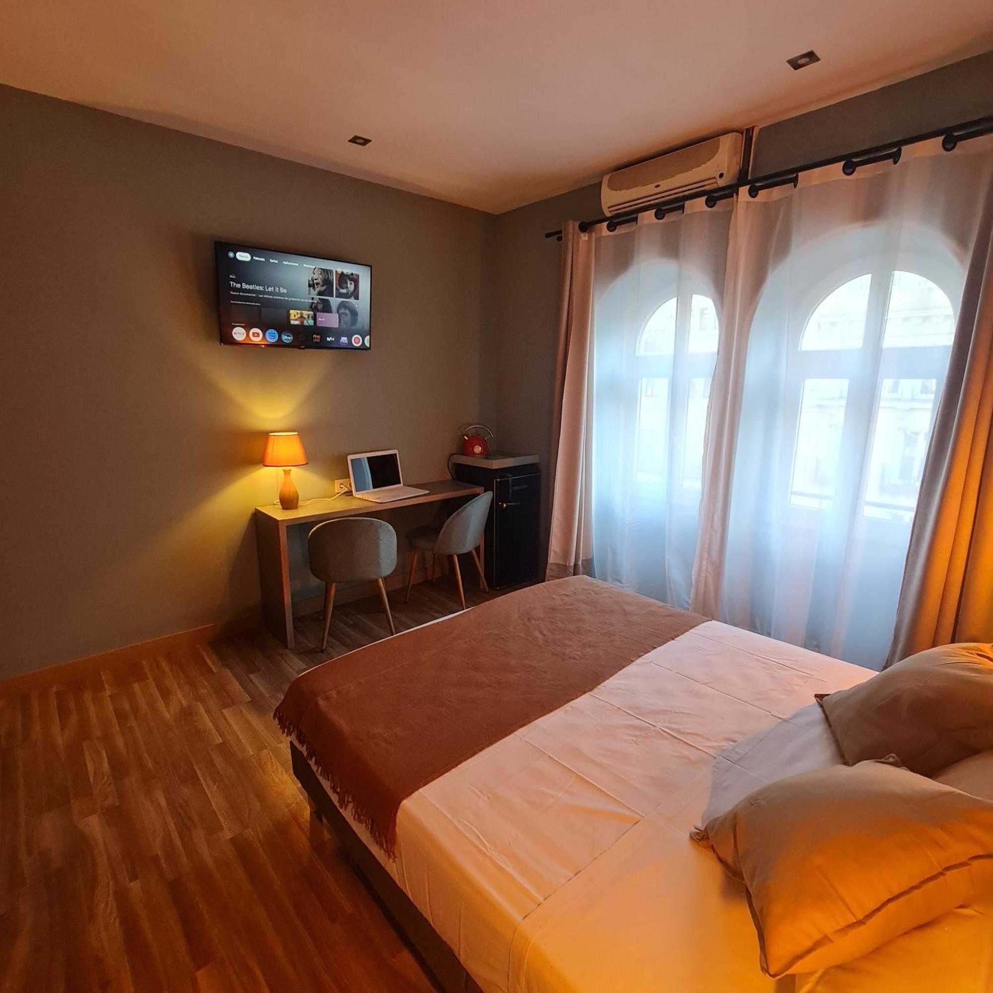Luxury Green Hostal Madrid Gran Via Eksteriør billede