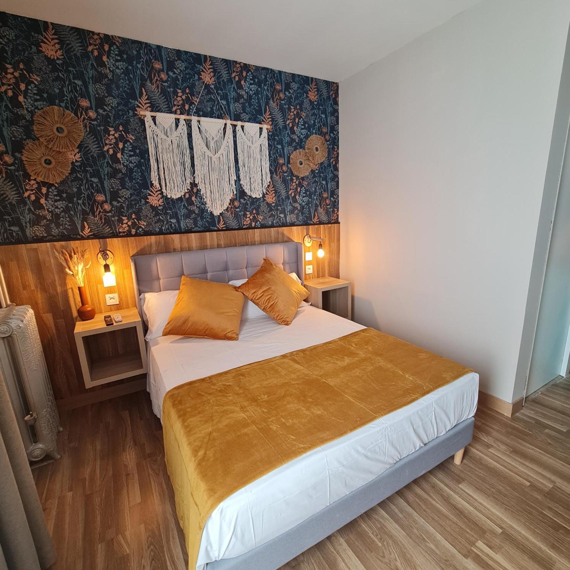 Luxury Green Hostal Madrid Gran Via Eksteriør billede